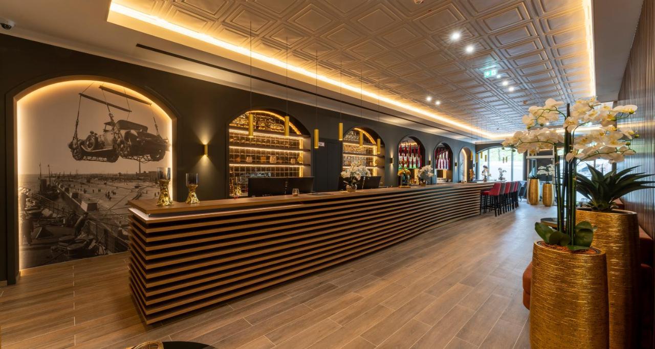 PLAZA Premium Columbus Bremen Hotel Bagian luar foto