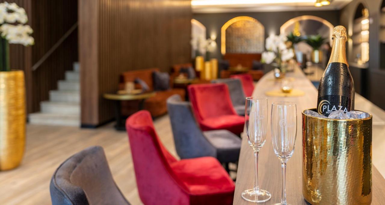 PLAZA Premium Columbus Bremen Hotel Bagian luar foto
