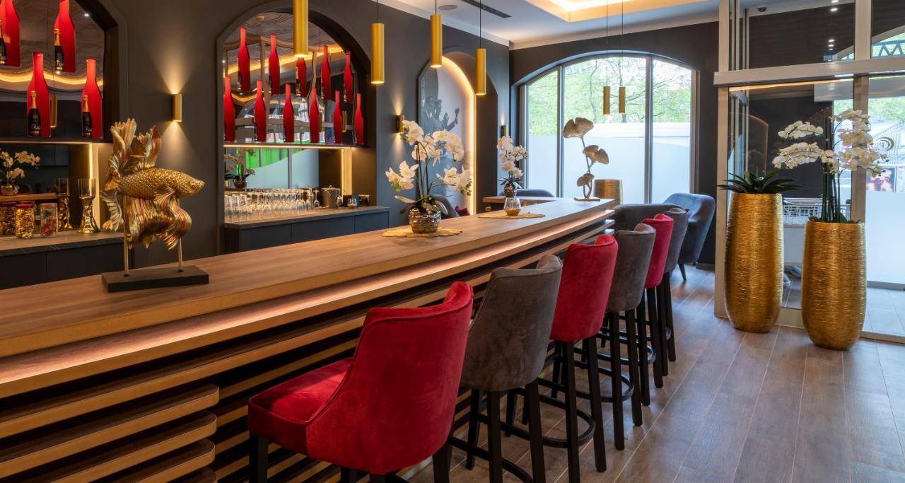 PLAZA Premium Columbus Bremen Hotel Bagian luar foto