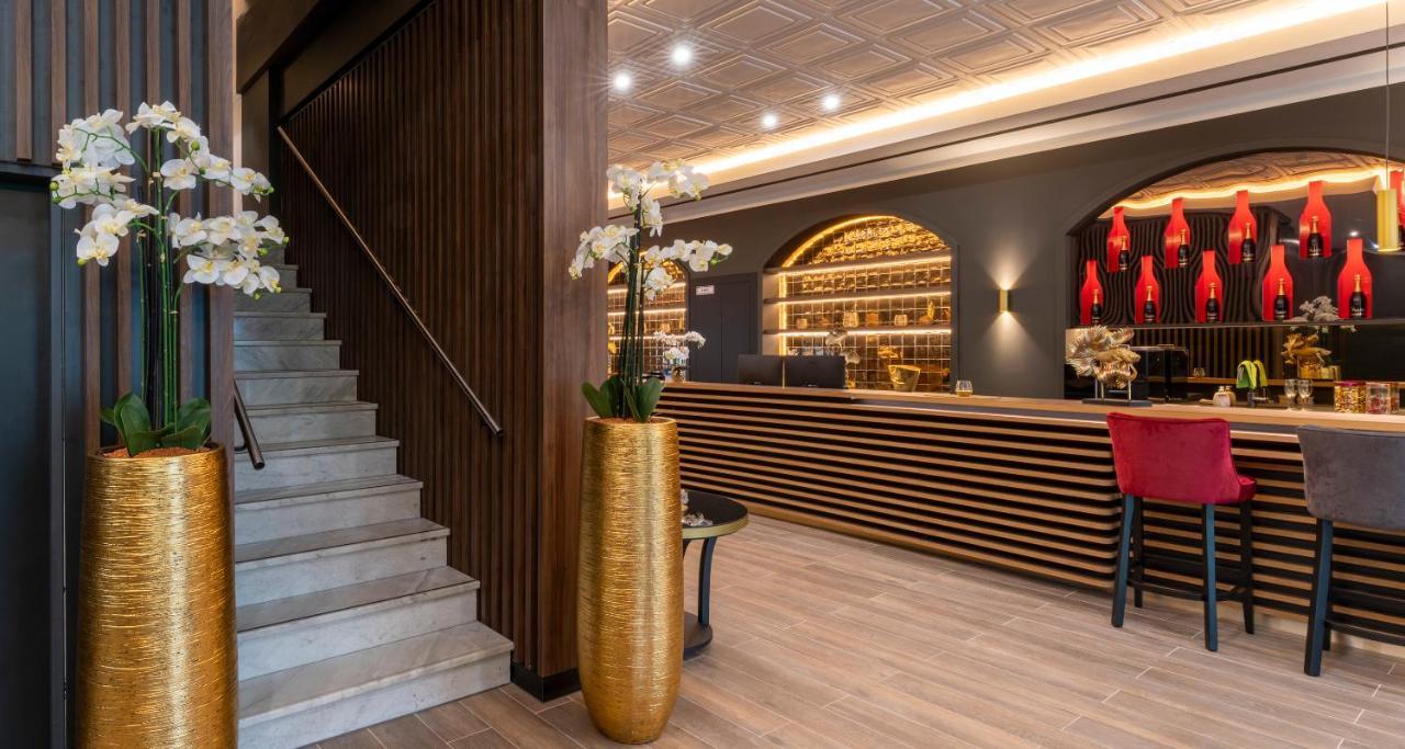 PLAZA Premium Columbus Bremen Hotel Bagian luar foto