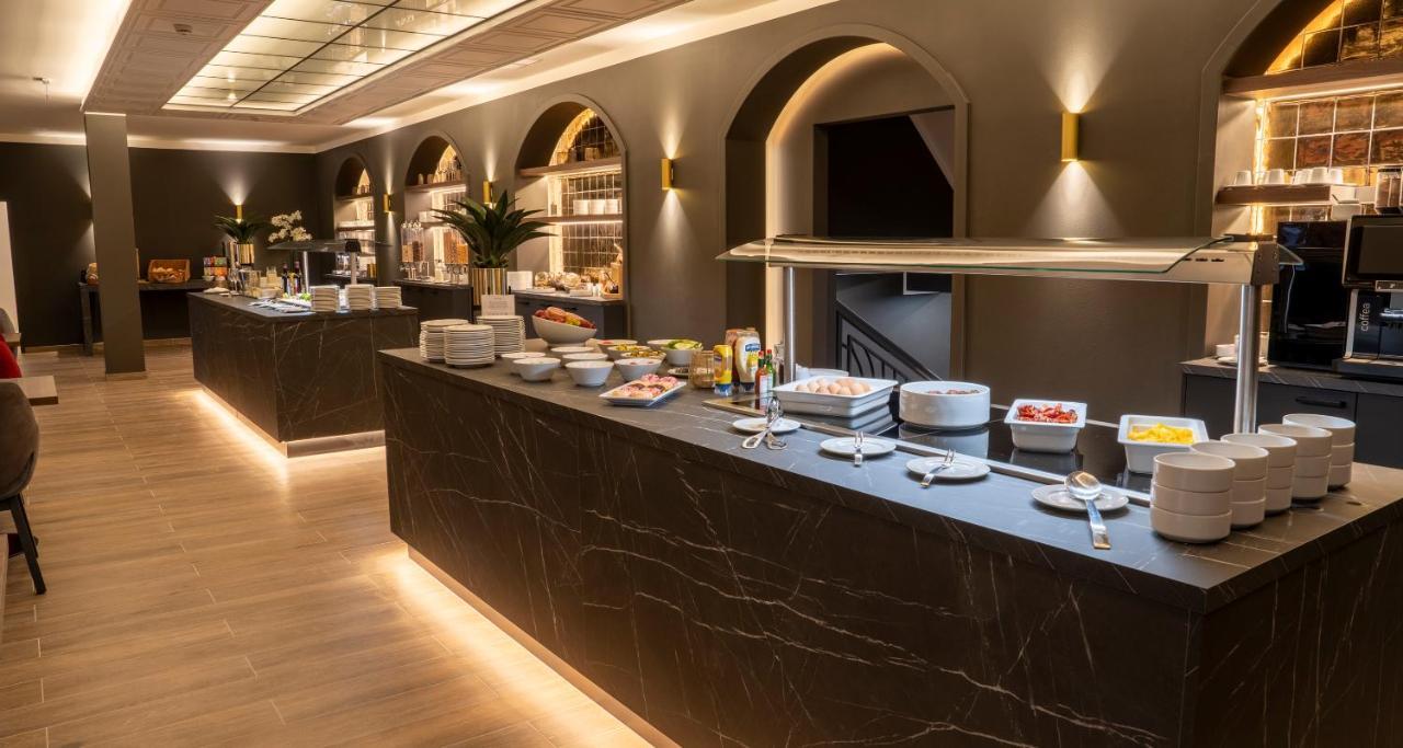 PLAZA Premium Columbus Bremen Hotel Bagian luar foto