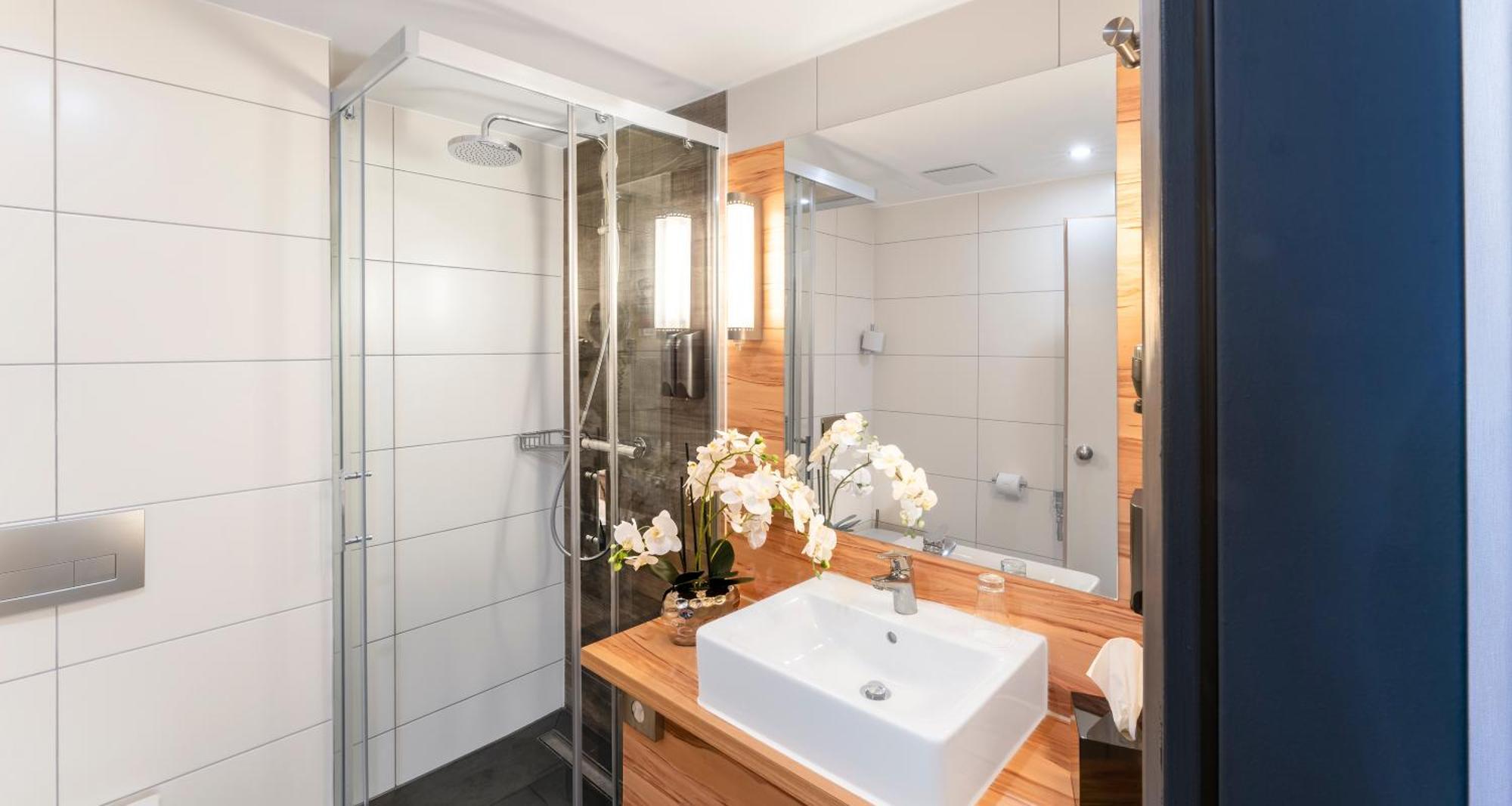 PLAZA Premium Columbus Bremen Hotel Bagian luar foto
