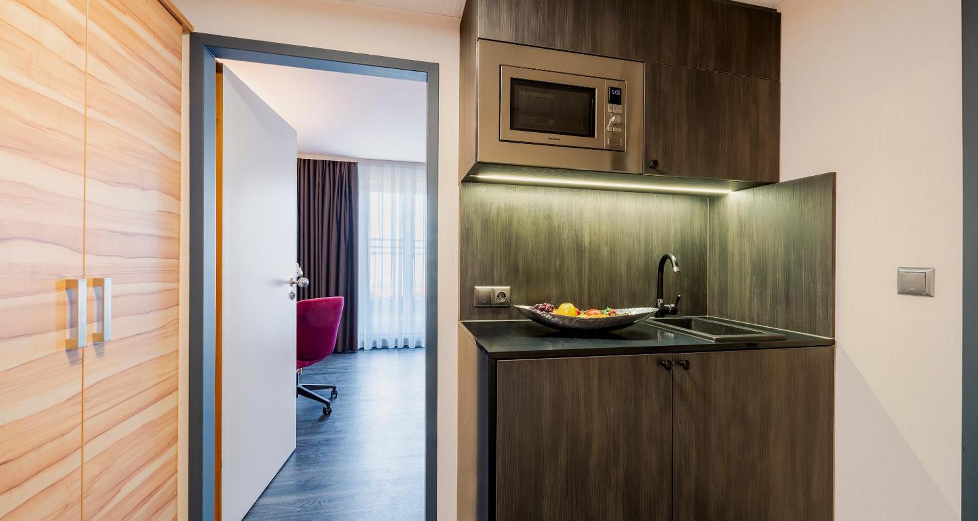PLAZA Premium Columbus Bremen Hotel Bagian luar foto