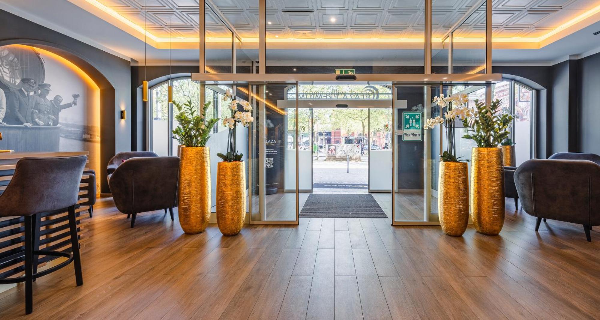 PLAZA Premium Columbus Bremen Hotel Bagian luar foto